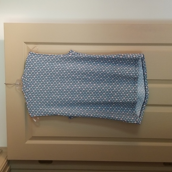 Talbots Blue, Green, and Pink Sleeveless Patterned Top, Size M, Worn Twice - Picture 2 of 8